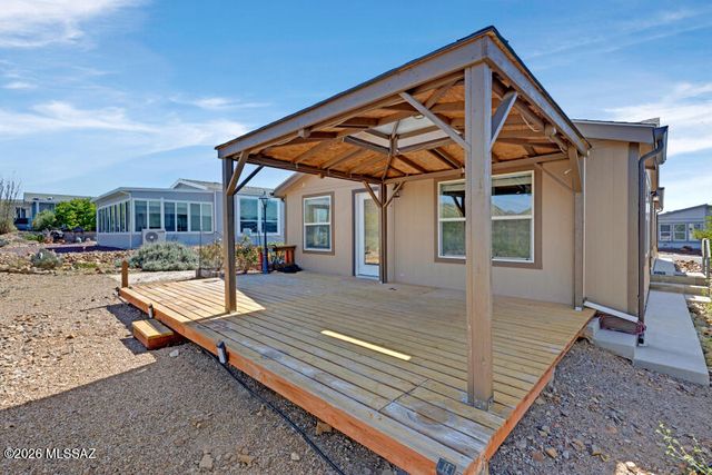 7706 W Copper Nugget Drive, Tucson, AZ 85735