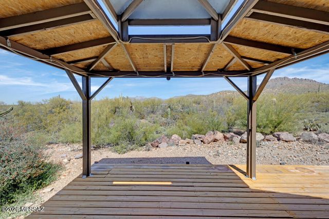 7706 W Copper Nugget Drive, Tucson, AZ 85735