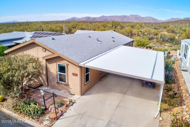 7706 W Copper Nugget Drive, Tucson, AZ 85735