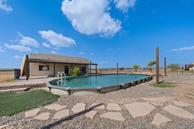 1693 W COUNTY 16 ST, Yuma, AZ 85365
