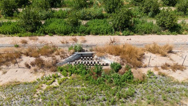 1693 W COUNTY 16 ST, Yuma, AZ 85365