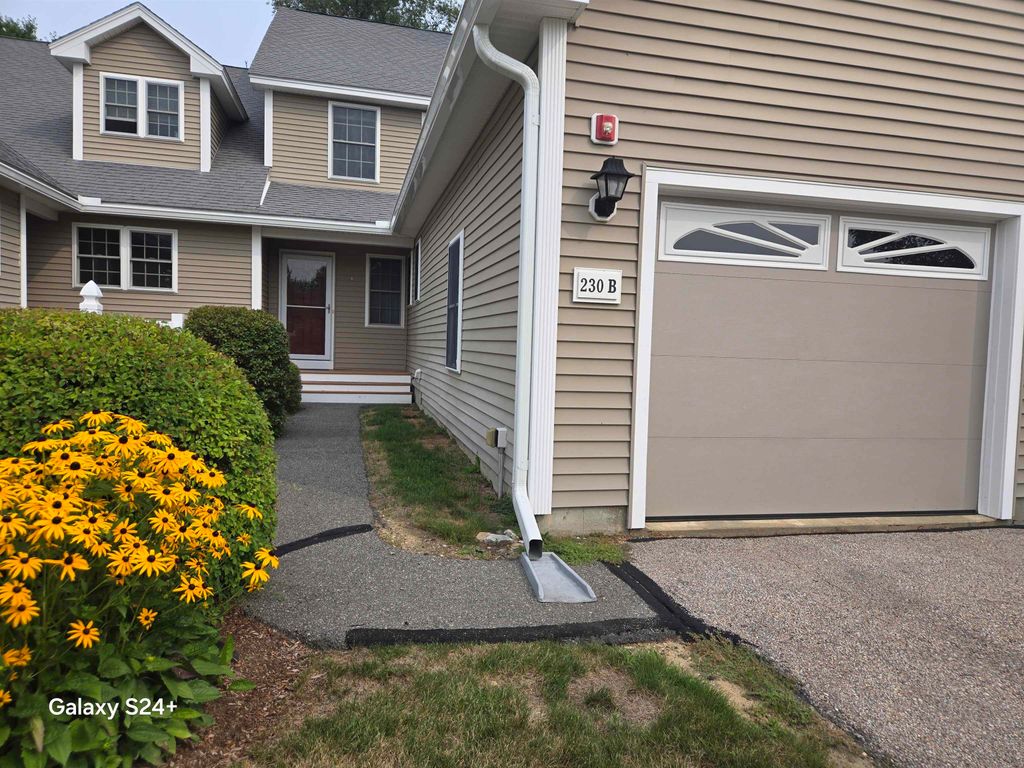 230 Liberty Dr Unit B, Pembroke, NH 03275