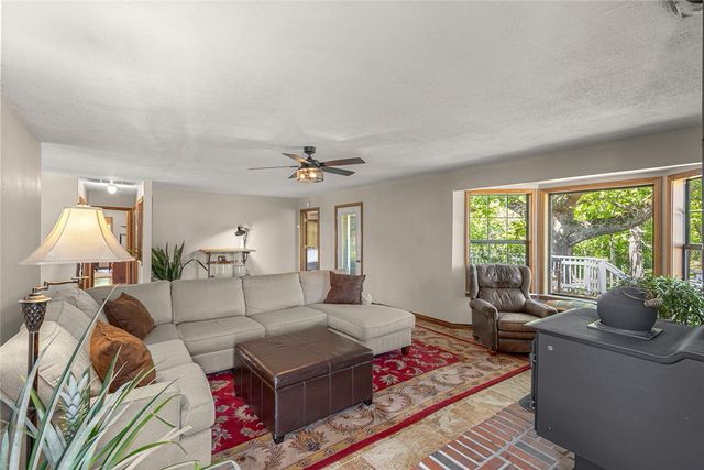 11086 Roman Road, Bentonville, AR 72712