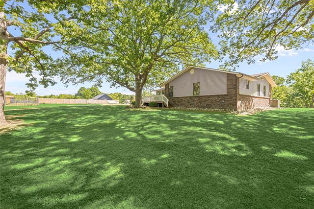 11086 Roman Road, Bentonville, AR 72712