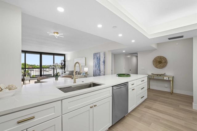 4748 S Ocean Boulevard 502, Highland Beach, FL 33487