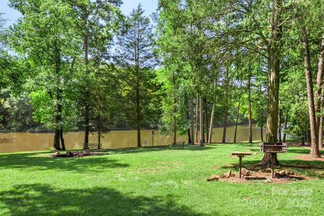 12027 Lawings Corner Drive, Huntersville, NC 28078