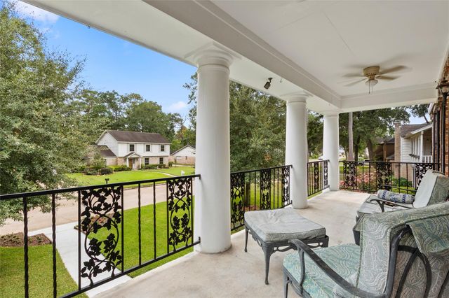 3818 Gladeridge Drive, Houston, TX 77068