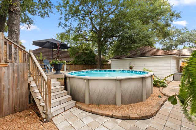 3818 Gladeridge Drive, Houston, TX 77068