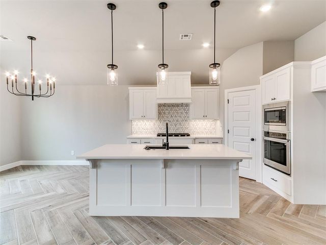 12637 NW 137th Street, Piedmont, OK 73078