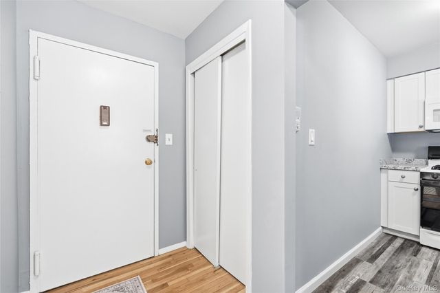 9 Charles Lane 2C, Pomona, NY 10970