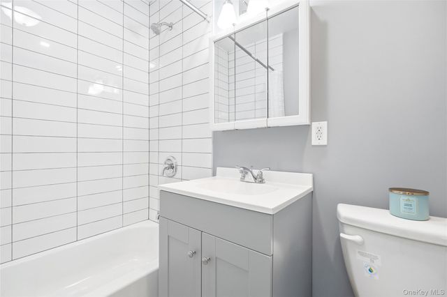 9 Charles Lane 2C, Pomona, NY 10970