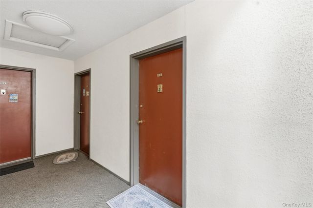 9 Charles Lane 2C, Pomona, NY 10970