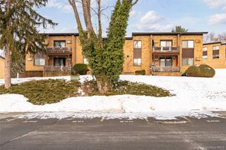 9 Charles Lane 2C, Pomona, NY 10970