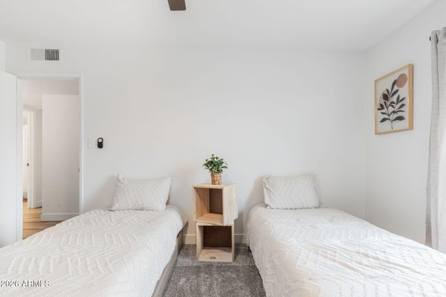 2529 E COMMONWEALTH Circle, Chandler, AZ 85225