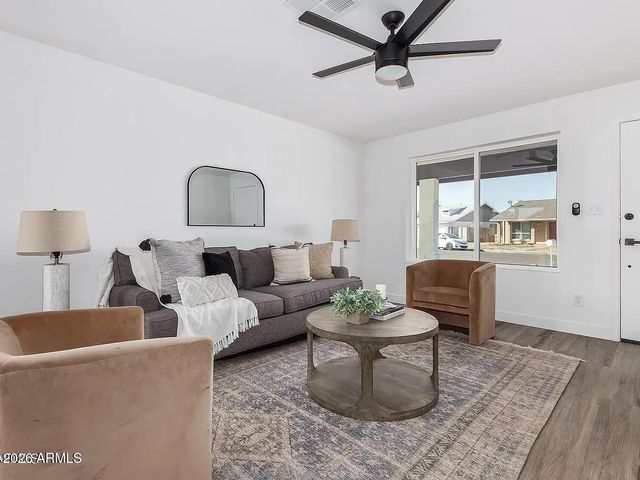 2529 E COMMONWEALTH Circle, Chandler, AZ 85225