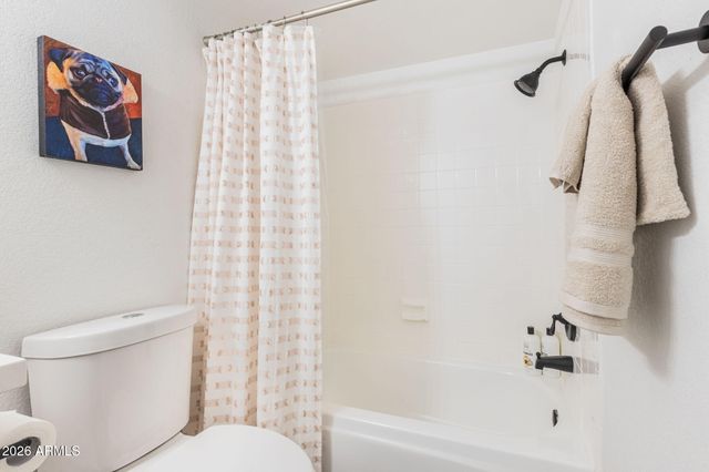 2529 E COMMONWEALTH Circle, Chandler, AZ 85225