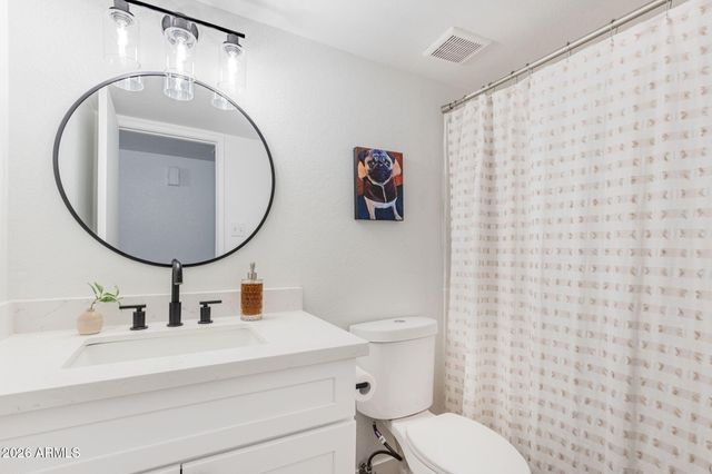 2529 E COMMONWEALTH Circle, Chandler, AZ 85225