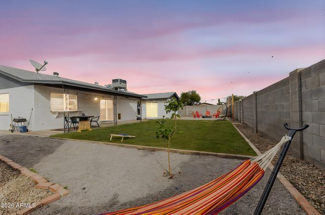 2529 E COMMONWEALTH Circle, Chandler, AZ 85225