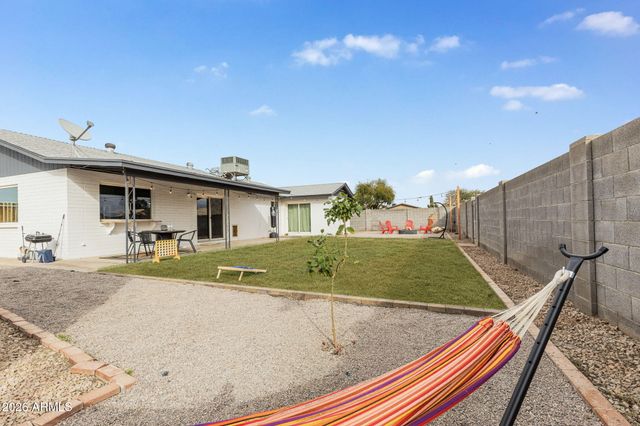 2529 E COMMONWEALTH Circle, Chandler, AZ 85225