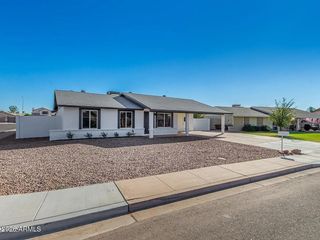 2529 E COMMONWEALTH Circle, Chandler, AZ 85225
