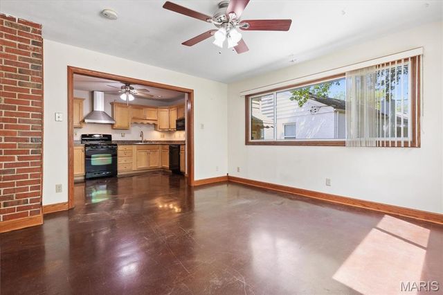 3712 Ashby Road, St Ann, MO 63074