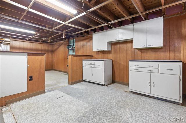 3712 Ashby Road, St Ann, MO 63074