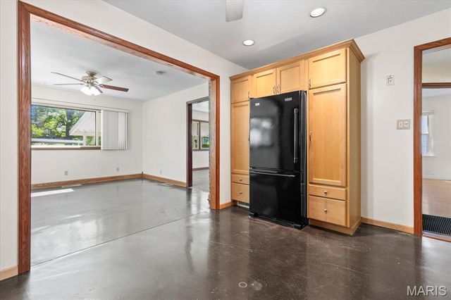 3712 Ashby Road, St Ann, MO 63074