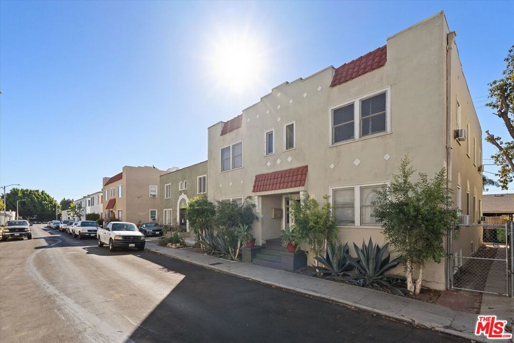 5336 Monroe Street, Los Angeles, CA 90038 — photo 2