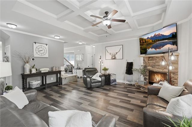 6580 Providence Lake Drive, Gainesville, GA 30506