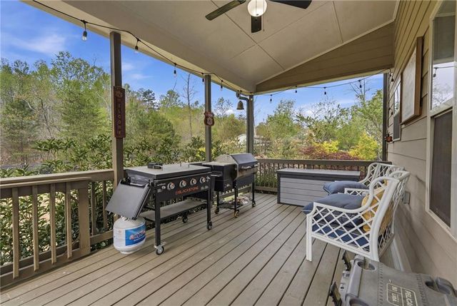 6580 Providence Lake Drive, Gainesville, GA 30506