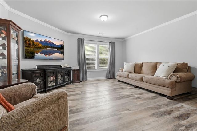 6580 Providence Lake Drive, Gainesville, GA 30506