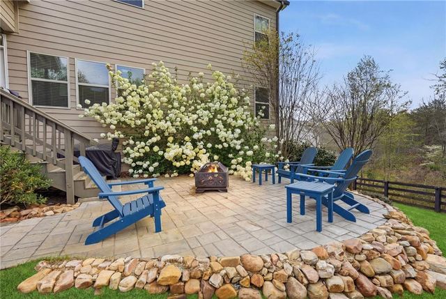 6580 Providence Lake Drive, Gainesville, GA 30506