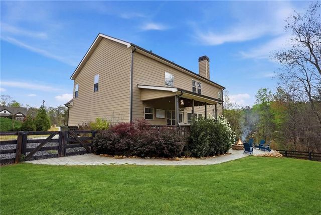 6580 Providence Lake Drive, Gainesville, GA 30506