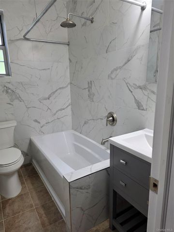 141-04 77 Avenue F, Kew Garden Hills, NY 11367