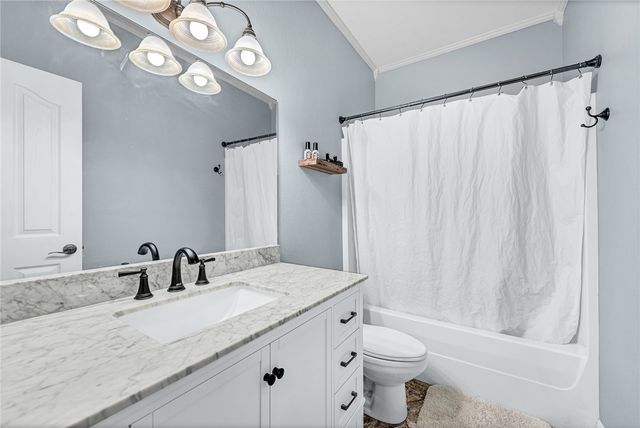 6322 W Milliken Bend, Fayetteville, AR 72704