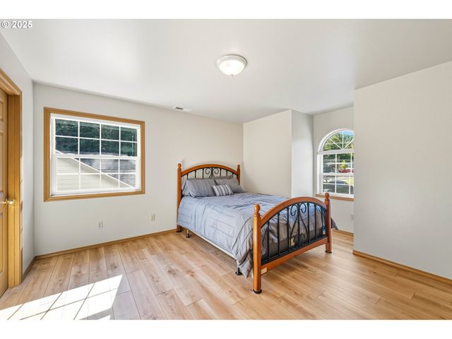 729 RANCH Rd, Reedsport, OR 97467