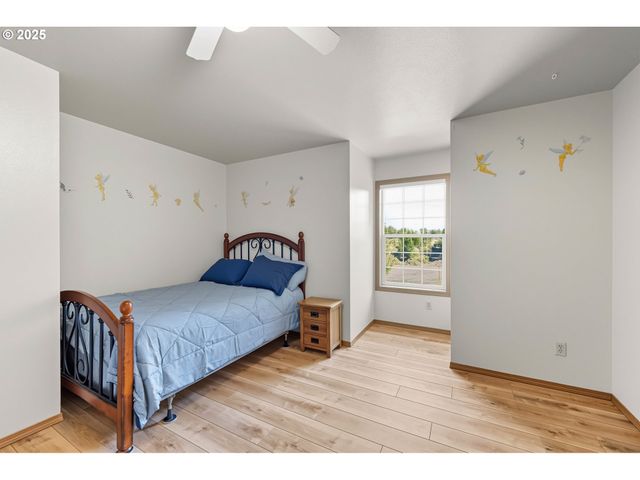 729 RANCH Rd, Reedsport, OR 97467