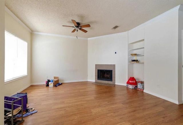 915 W 23rd ST 103, Austin, TX 78705