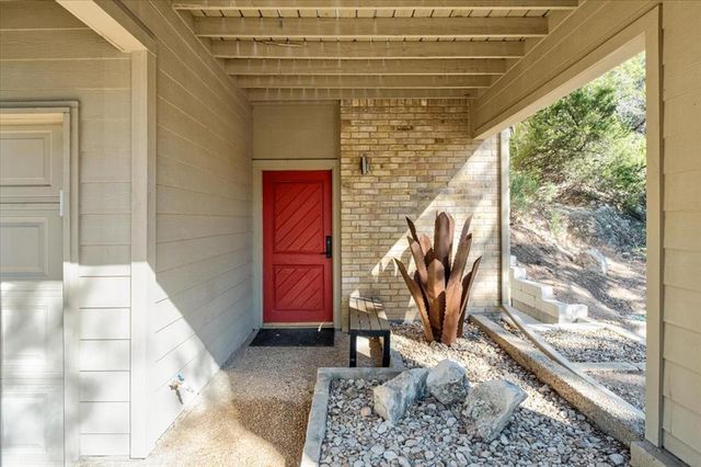 6410 Five Acre Wood ST, Austin, TX 78746