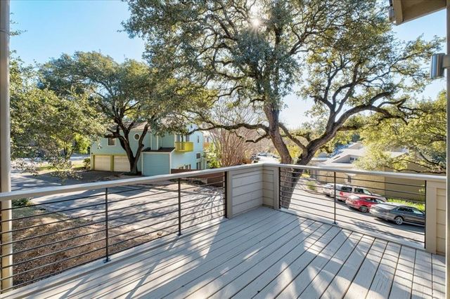 6410 Five Acre Wood ST, Austin, TX 78746