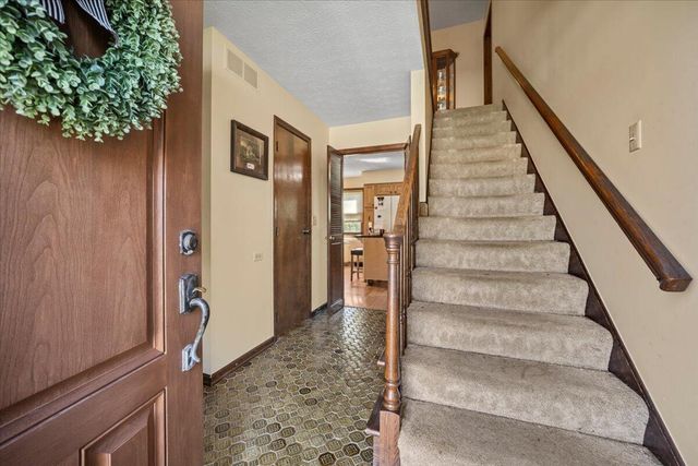 3252 Noreen Drive, Columbus, OH 43221