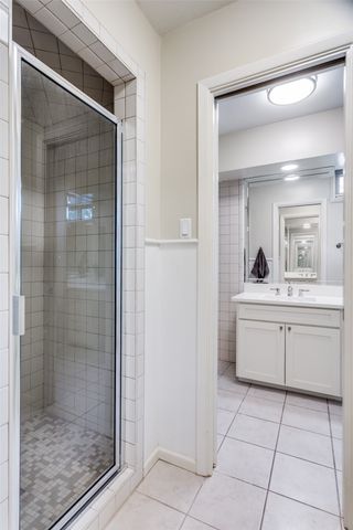 5120 Lovell Avenue, Fort Worth, TX 76107