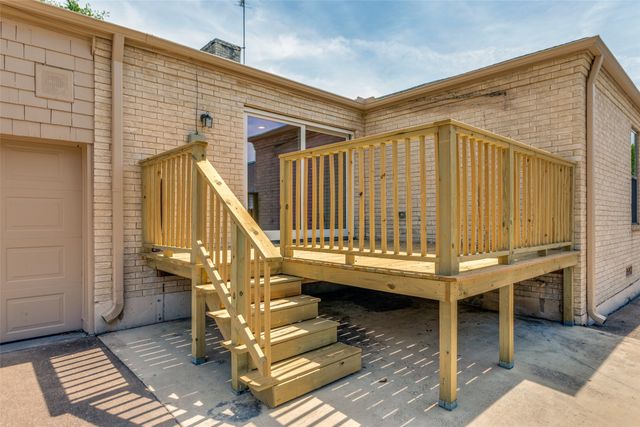 5120 Lovell Avenue, Fort Worth, TX 76107