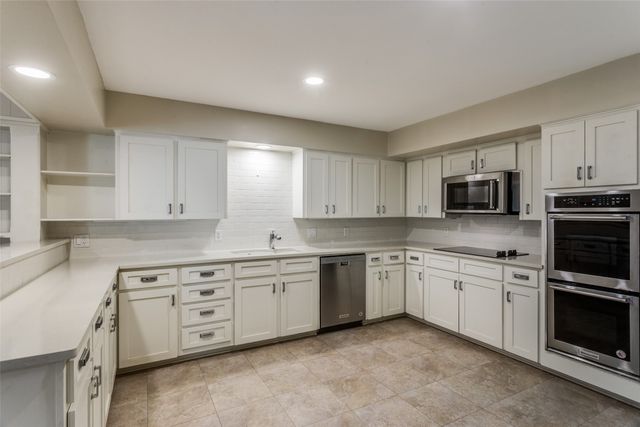 5120 Lovell Avenue, Fort Worth, TX 76107