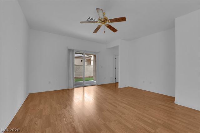 7942 Kiskadee Street, North Las Vegas, NV 89084