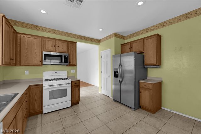 7942 Kiskadee Street, North Las Vegas, NV 89084