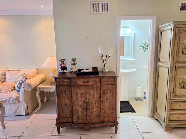 6777 Winkler RD 134, Fort Myers, FL 33919