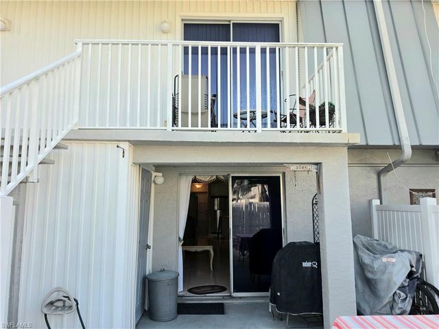 6777 Winkler RD 134, Fort Myers, FL 33919