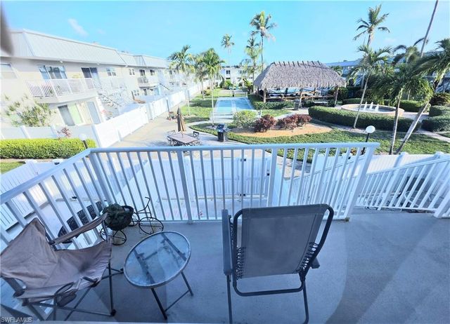 6777 Winkler RD 134, Fort Myers, FL 33919