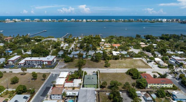 1009 S Federal Hwy 3 Highway 3, Lake Worth Beach, FL 33460